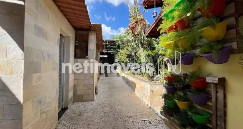 Casa com 3 quartos à venda na Rua Marquês do Lavradio, Alto dos Pinheiros, Belo Horizonte