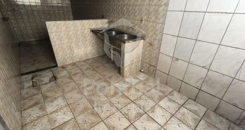 Casa com 2 dormitórios para locação, Custodio Pereira, UBERLANDIA - MG