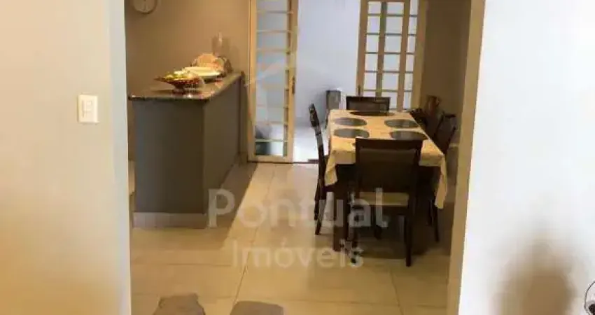 Casa à venda, Jaraguá, Casa de 3 4 sendo 1 suíte com armários, UBERLANDIA - MG