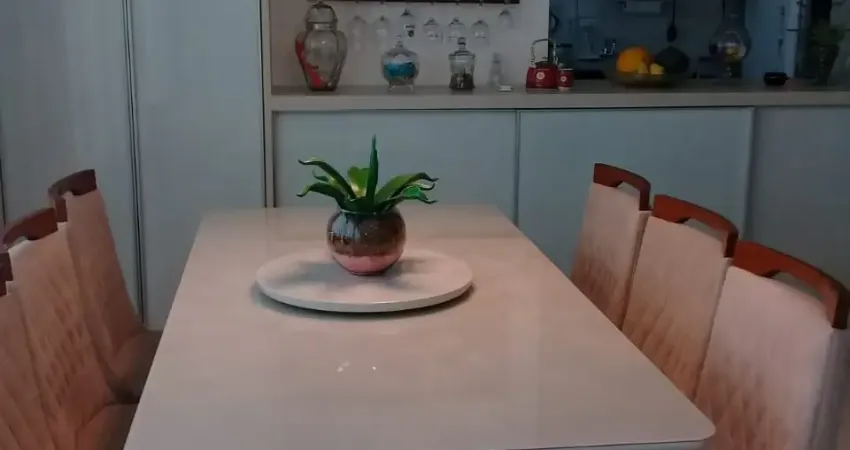 Vendo apartamento no Jardim Aeroporto