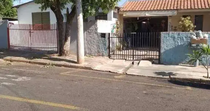 Casa com 6 dormitórios à venda por R$ 320.000,00 - Vila Toninho - São José do Rio Preto/SP