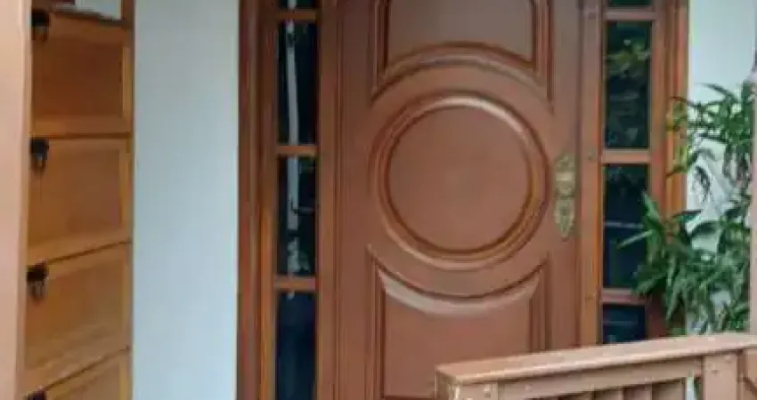 Chácara / sítio com 3 quartos à venda na Rua Américo Coxa, Parelheiros, São Paulo