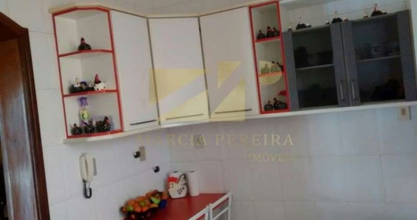 CASA À VENDA NO PARQUE SÃO LOURENÇO
