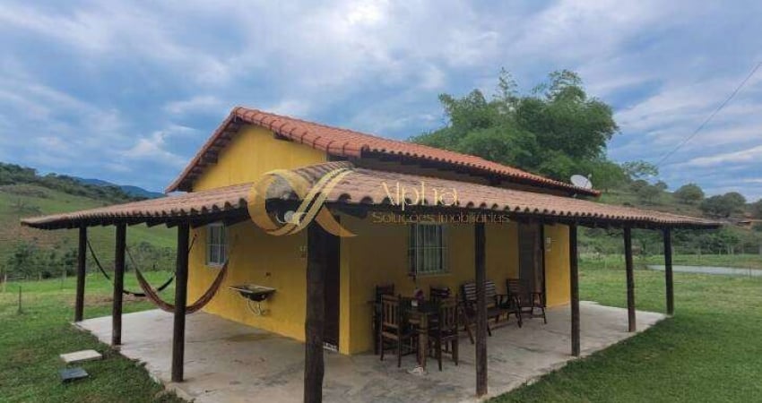 Excelente Sítio em Papucaia, Cachoeiras de Macacu - RJ.