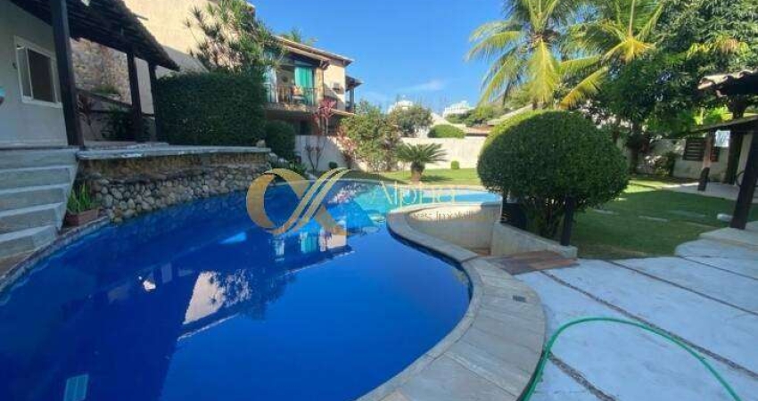 Casa de 4 quartos em condomínio no Recreio dos Bandeirantes - RJ