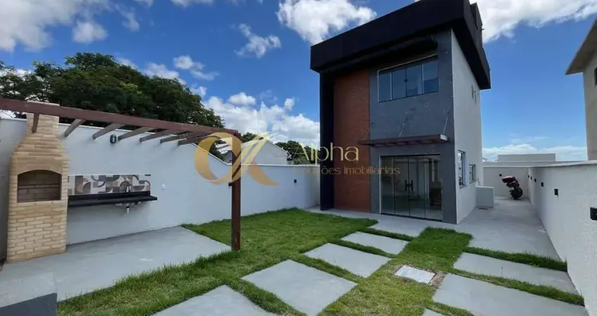 Casa com 2 Suítes à Venda na Vila do Peró, Cabo Frio - RJ