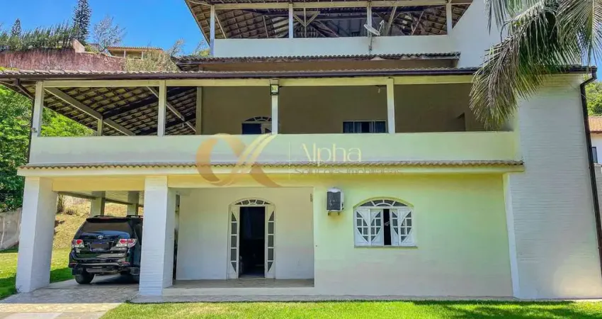 Casa à venda com 4 quartos (3 suítes) - Armação dos Búzios/RJ