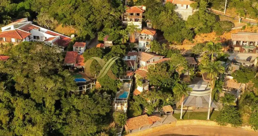 Casa à venda com vista para o mar e pé na areia em Manguinhos, Búzios/RJ