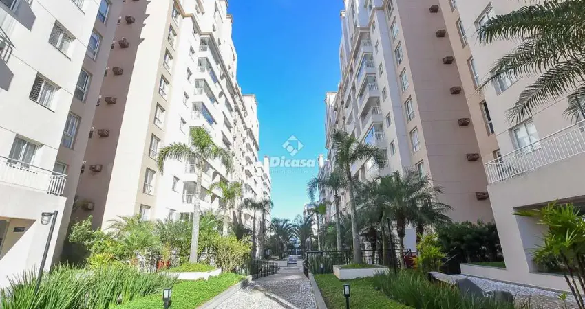 Apartamento com 3 quartos para alugar na Avenida Presidente Getúlio Vargas, 881, Rebouças, Curitiba