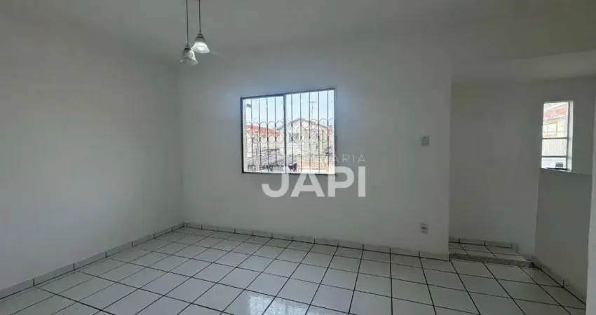 Casa com 3 dormitórios e edícula para alugar, 90 m² por R$ 2.847/mês - Parque Residencial Eloy Chaves - Jundiaí/SP