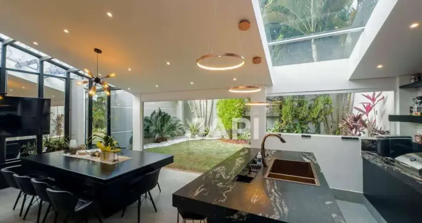 Casa à venda em Jundiaí - Condomínio Chácara das Palmeiras Imperiais - Medeiros - 4 Quartos - 173 m² - R$ 1.485.000,00