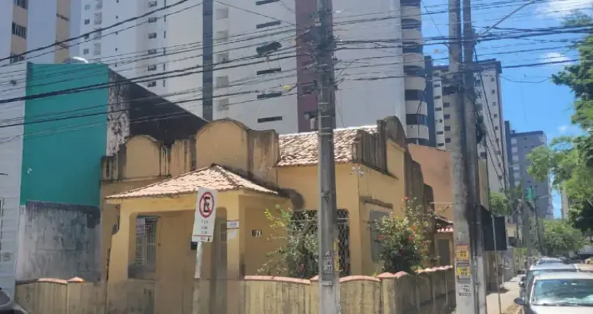 Casa comercial com 2 salas à venda na Rua Cláudio Machado, Petrópolis, Natal