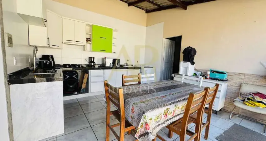 Casa à venda: com edícula, área comercial e residencial em biguaçu.