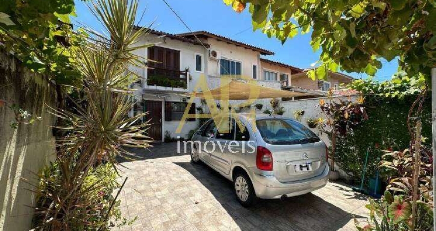 Sobrado a Venda com 3 dormitórios + home office na Barra do Aririu- Palhoça