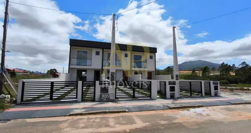 Sobrados com 75m² c/ 2 suítes, em fase final na nova gov. celso ramos