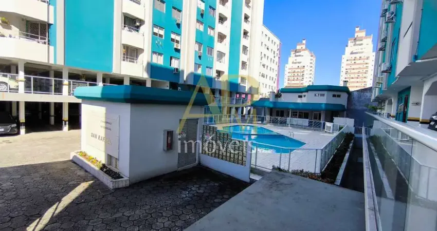 Apartamento mobiliado à venda com 3 dormitórios (1 suíte) em Barreiros