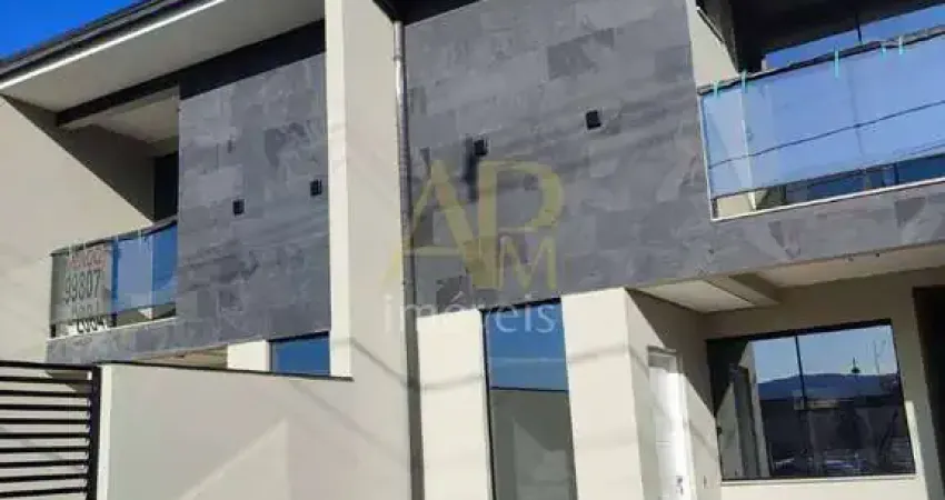 Sobrado Novo à venda com 3 Dormitórios (1 suíte) em Forquilhas