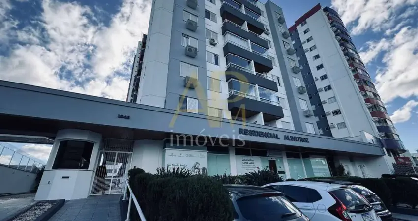 Apartamento à venda com 3 dormitório (sendo 1 suíte) no Centro da Palhoça