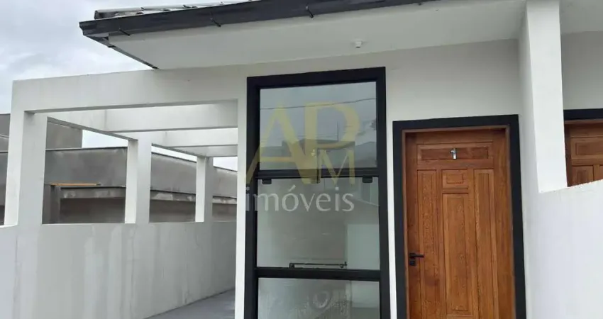 Casa geminada à venda com 2 dormitórios com passagem lateral no lisboa 3