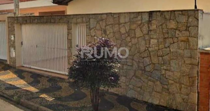 Casa com 3 quartos à venda na Rua Américo de Moura, 279, Taquaral, Campinas