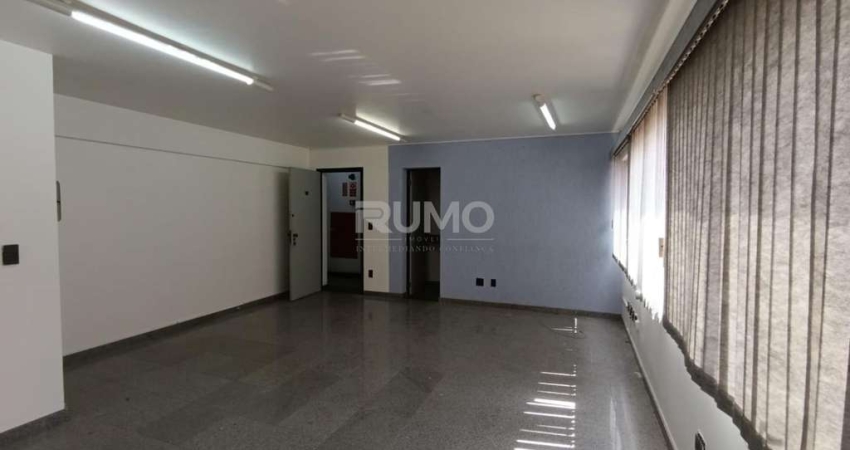 Sala comercial para alugar na Rua José Paulino, 416, Centro, Campinas