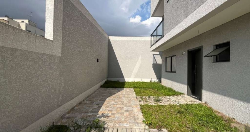 Sobrado com 4 dormitórios à venda por R$ 750.000 - Boqueirão - Curitiba/PR