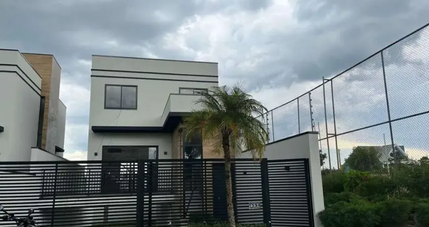 Sobrado com 3 dormitórios à venda, 198 m² por R$ 1.250.000 - Cruzeiro - São José dos Pinhais/PR