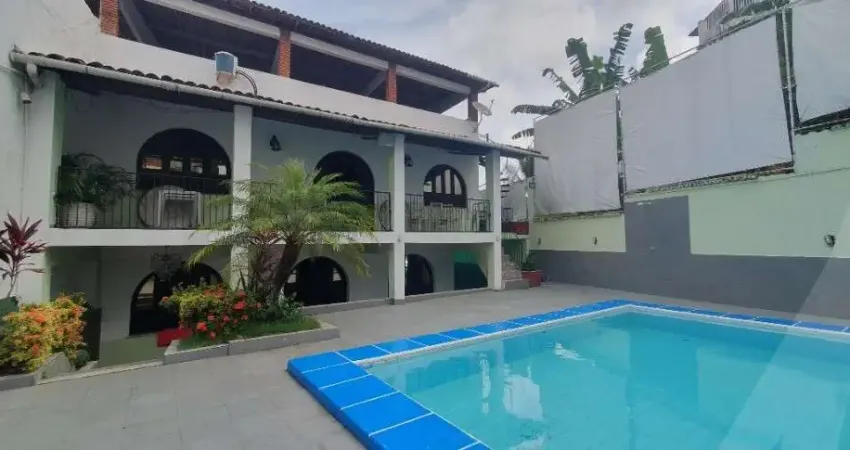 Casa ampla com 6 quartos e 2 suítes com piscina  Macaúbas cerimonial Vila Verde  vila Barleta