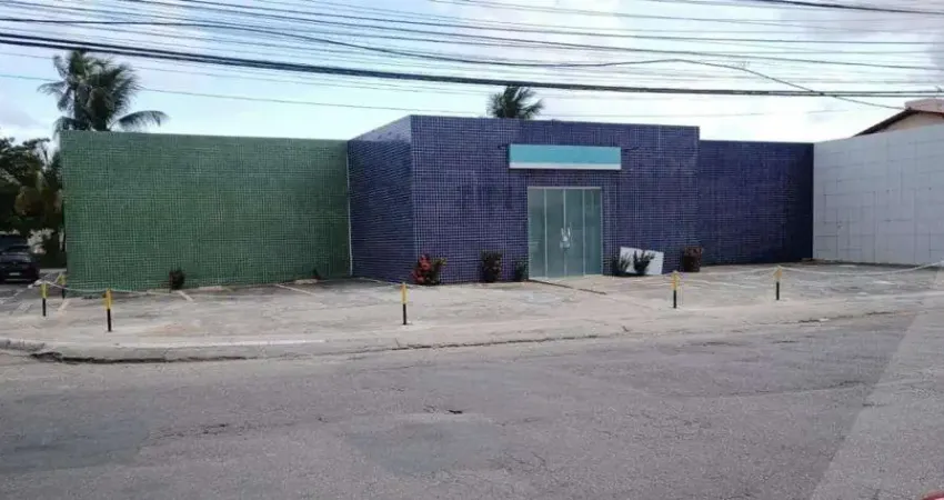 predio comercial galpão salão de esquina para clinicas em Vilas do Atlântico para venda com garagem