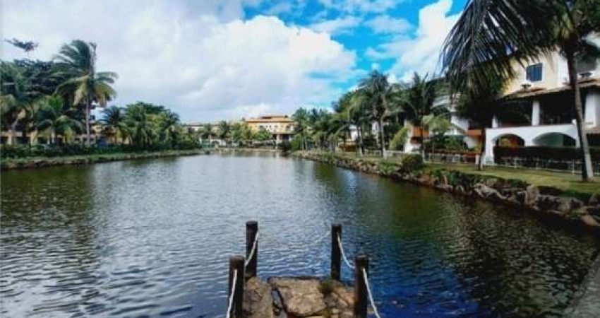 Apartamento em condomínio com 2 suítes vista lagoa no Marina Riverside Lauro de Freitas com infraestrutura para venda