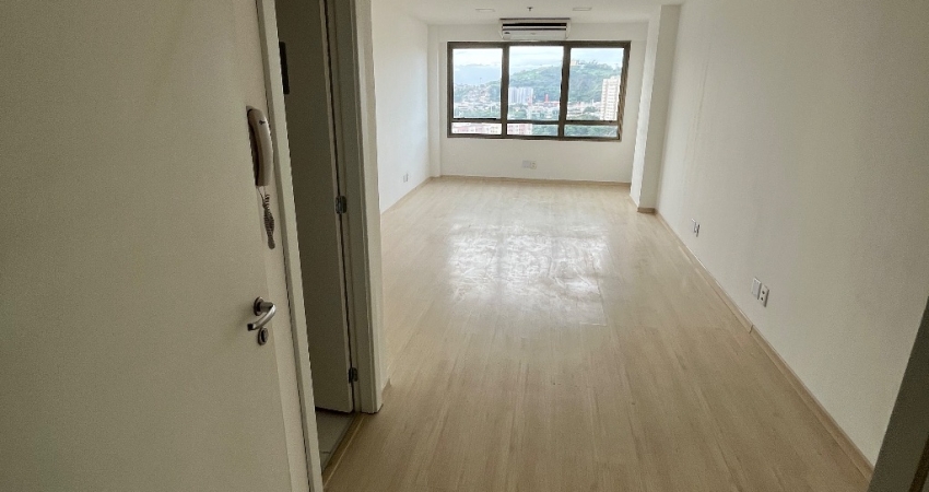 Sala Comercial para Alugar no Shopping Nova América – Torre 2000