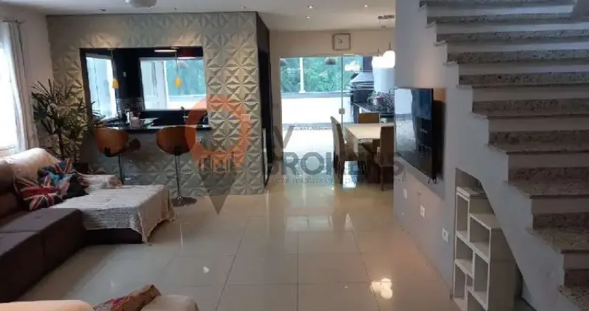 Sobrado a venda no villa di cesar 03 quartos uma suíte com closet - garagem 03 carros coberta fundo com reserva permanente acesso a linda area verde