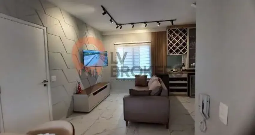 Casa em Condomínio à Venda em Suzano-SP, Bairro Jardim Carlos Cooper: 3 Quartos, 1 Suíte, 2 Salas, 3 Banheiros, 2 Vagas, 89m².