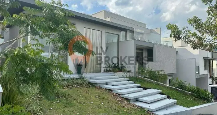 Luxuosa casa de 5 quartos em condomínio Bella Citta Fazenda Rodeio, Mogi das Cruzes-SP: 4 suítes, espaço gourmet com choppeira !