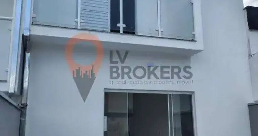 SOBRADO A VENDA COM 2 SUITES - NOVINHO