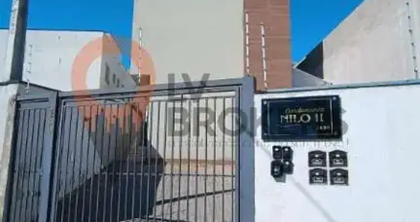 Casa em Condomínio à Venda em Mogi das Cruzes-SP: 2 quartos, 2 salas, 2 banheiros, 1 vaga de garagem, 77,33 m² no Jardim São Pedro