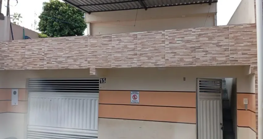 CASA DUPLEX NA  NA CONPENSA VALOR R$ 250 MIL ACEITA CAMINHÃO OU CARRO COMO ENTRADA