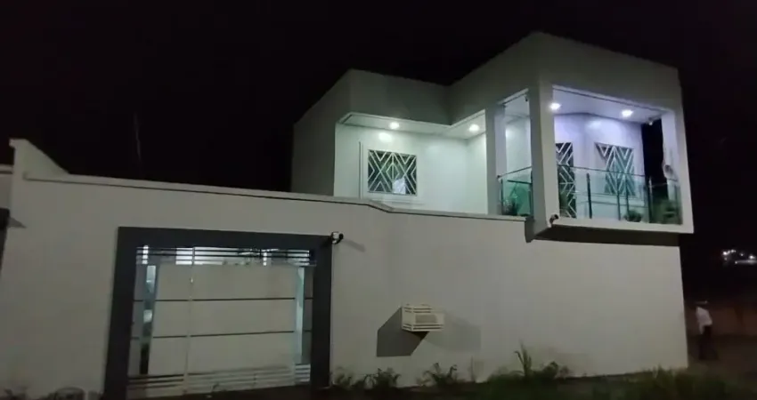 Aluga-se linda casa duplex com ponto comercial no nova cidade agende uma visita