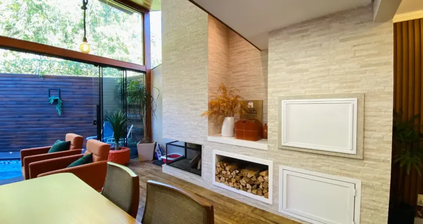 Sobrado em condomínio fechado no bairro anita garibaldi, joinville/sc