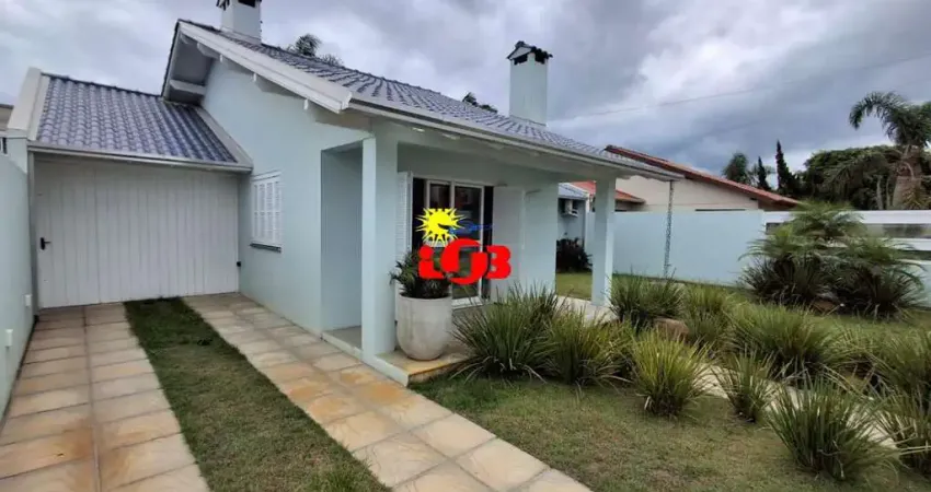 Casa com Piscina de alto padrão em Imbé - Centro