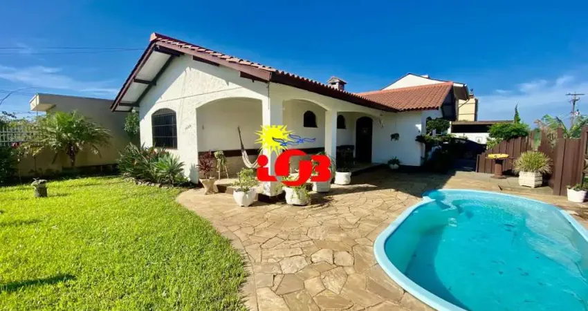 Casa com 3 quartos à venda na Zona Nova, Tramandaí