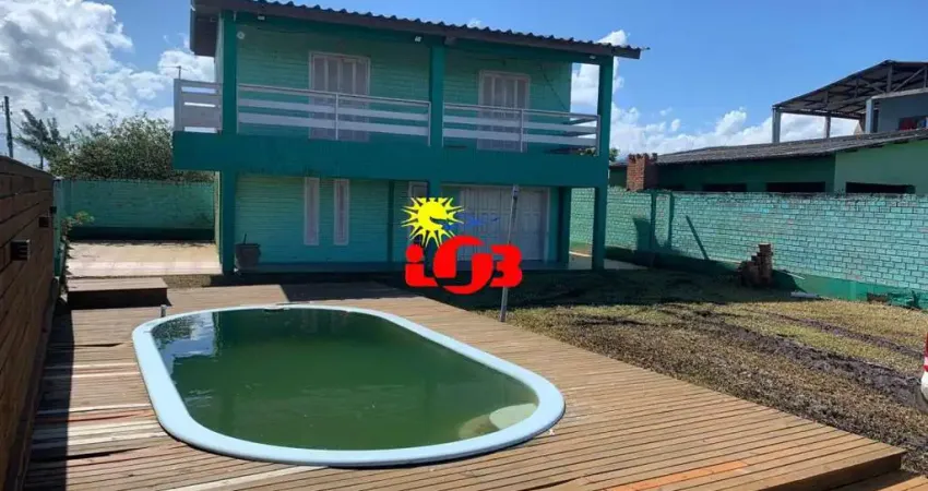 Sobrado de esquina com 4 dormitórios no balneário nordeste em imbé/rs