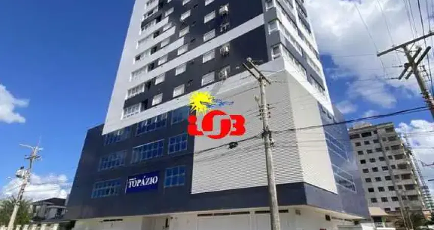 Excelente apartamento no centro de tramandaí, com vista para o mar!