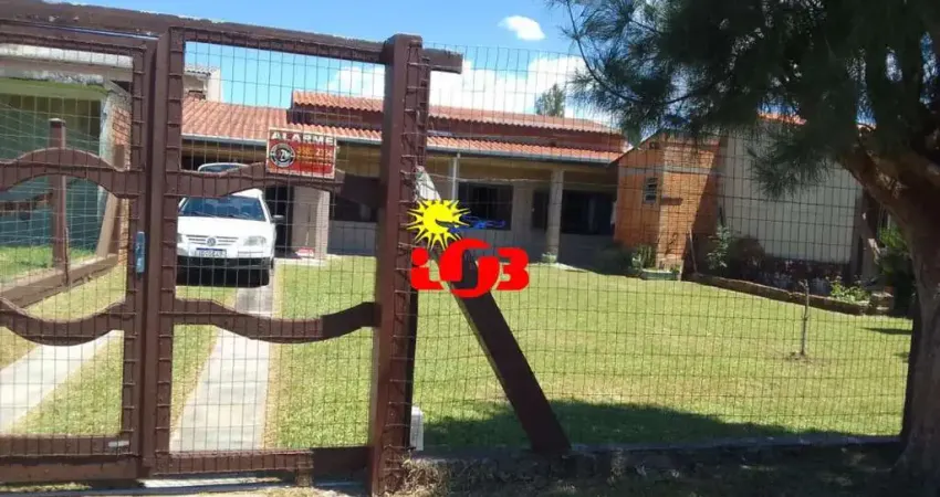 Casa com 4 quartos à venda na Rua Canadá, 398, Nordeste, Imbé