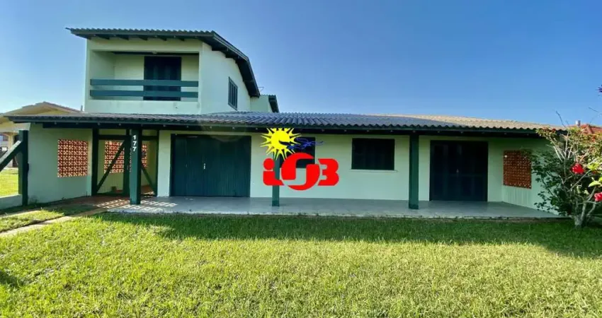 Casa com 5 quartos à venda na Agrimer, 177, Zona Nova, Tramandaí