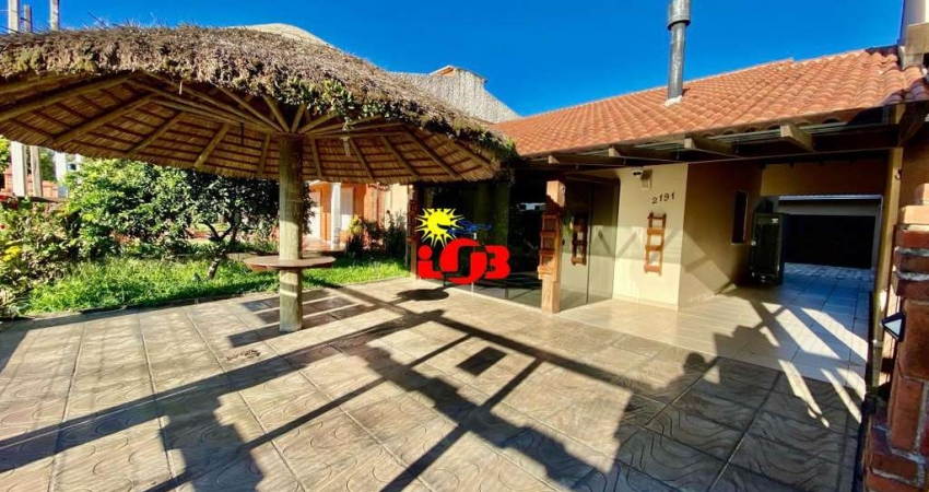 Casa com 4 quartos à venda na Zona Nova, Tramandaí 