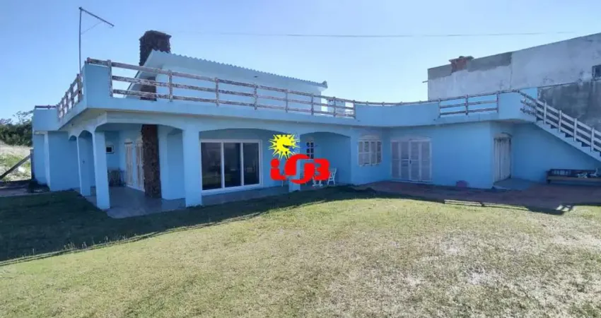 LINDO IMÓVEL A BEIRA MAR! VENHA CONHECER E SE APAIXONAR!!!