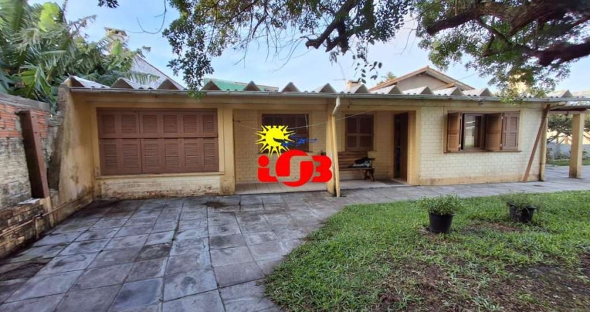 Casa à venda em Imbé, Esquina próxima a barra!