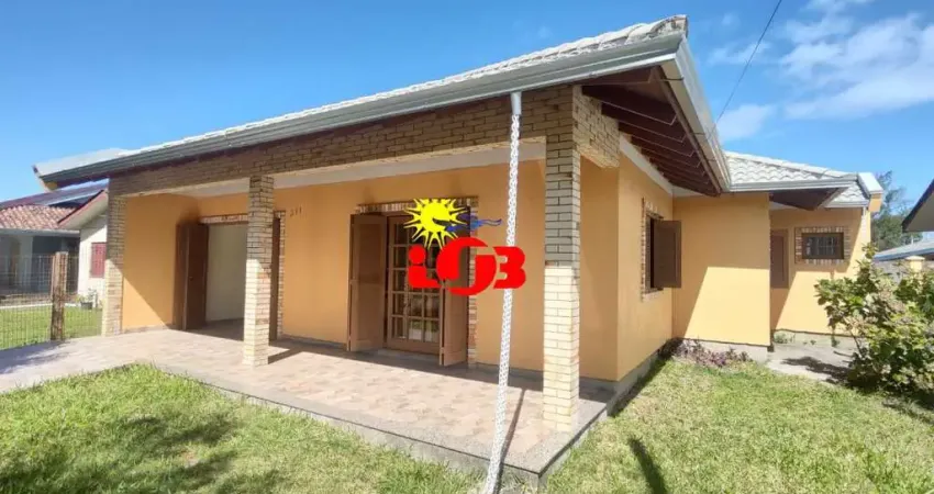 Residência em Laje próxima ao mar, com piscina e espaço gourmet!!