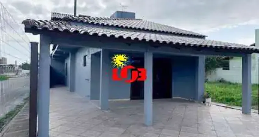 Casa com 2 quartos, próximo ao mar, no bairro Oásis em Tramandaí